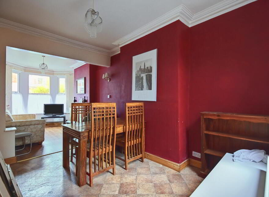 11 Willowfield Gardens, Belfast, BT6 9AZ