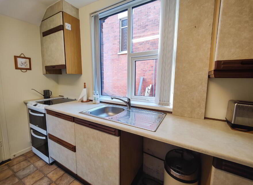6 Dunkeld Gardens, Belfast, BT14 6NT