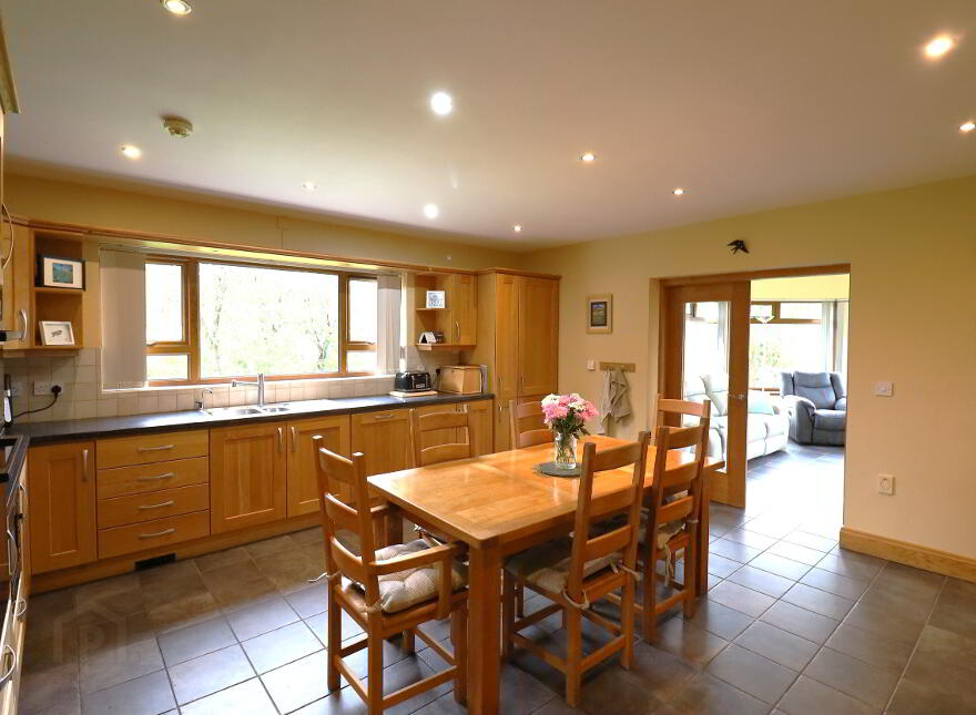 70 Greencastle Road, Kilkeel, Newry, BT34 4JJ