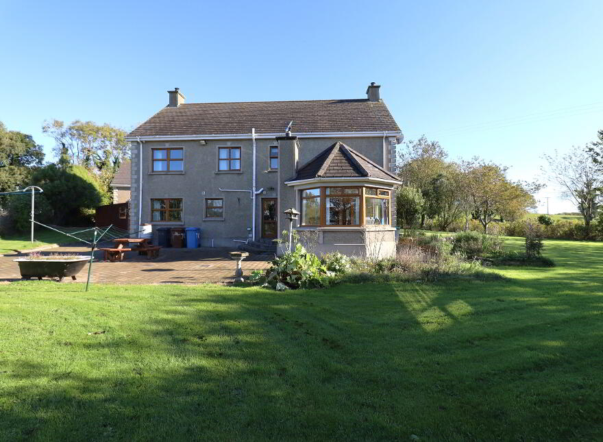 70 Greencastle Road, Kilkeel, Newry, BT34 4JJ