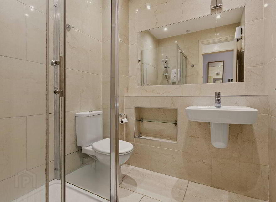 98 Jervis Place, Strand Street, Dublin 1, D01