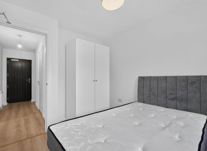 Apt2, 4 Dayton Street, Belfast, BT13 2BX