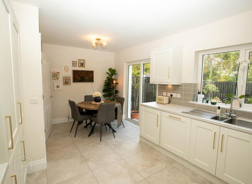 58 Shimna Mile, Bryansford Road, Newcastle, BT33 0TQ