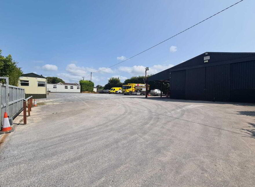 Ballingarry, Belgooly, P17PW65 photo