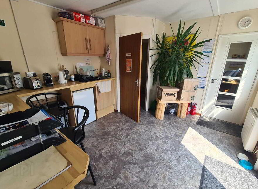 Ballingarry, Belgooly, P17PW65