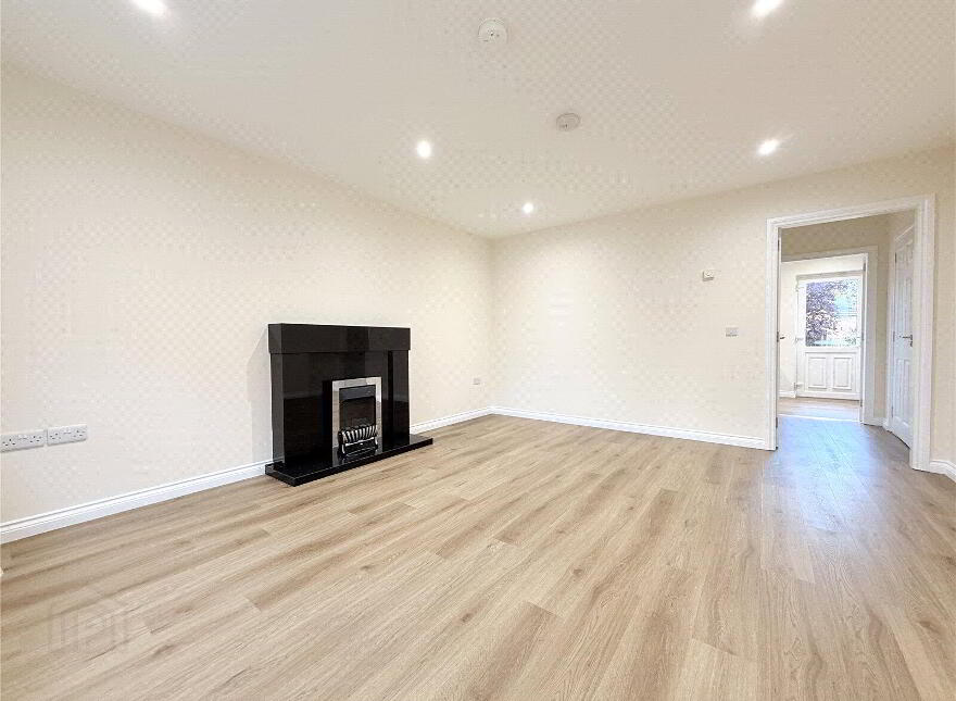 67 Carnbeg Green, Antrim, BT41 4RF