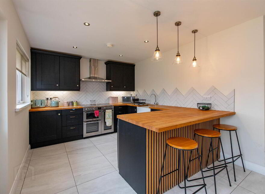 27 Barclay Manor, Dromara, BT25 2HX