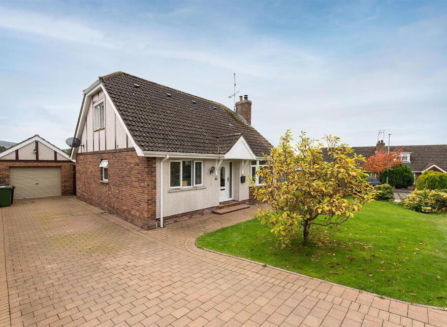 27 Barclay Manor, Dromara, BT25 2HX