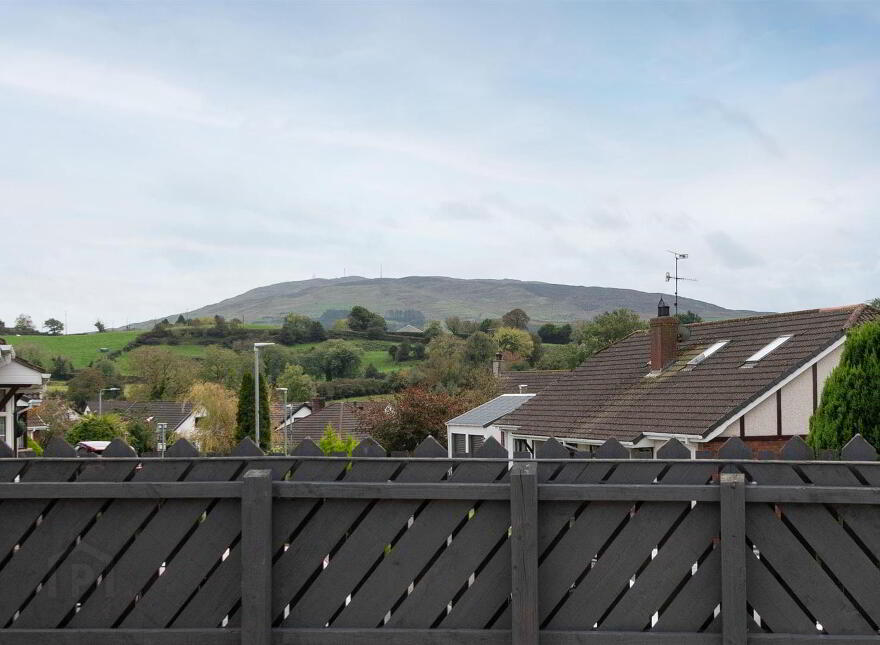27 Barclay Manor, Dromara, BT25 2HX