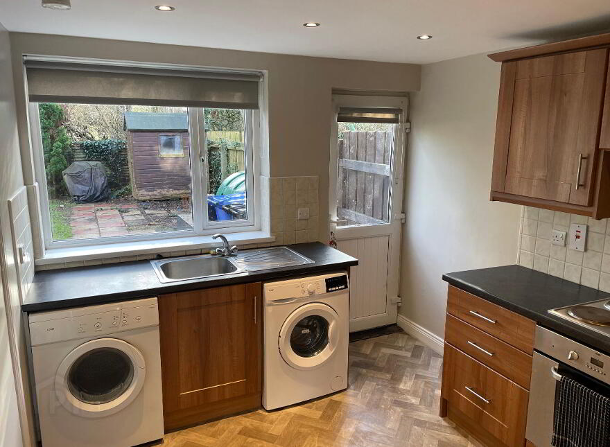 11 Knockland Park, Barnetts Road, Belfast, BT5 7AZ