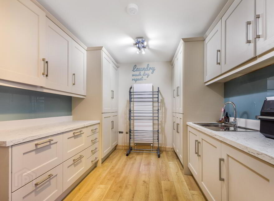 12 Drummond Radhairc, Dundalk Road, Carrickmacross, A81EW81