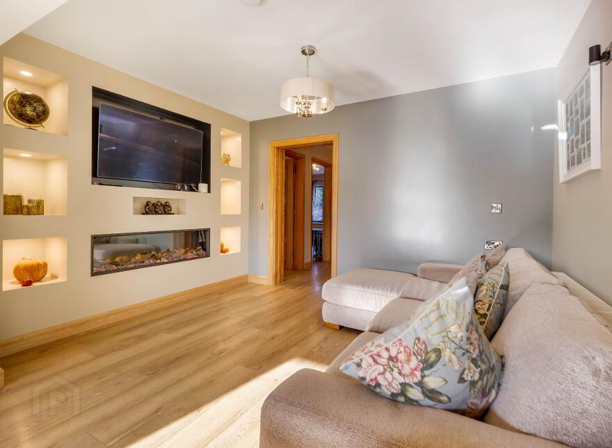 12 Drummond Radhairc, Dundalk Road, Carrickmacross, A81EW81
