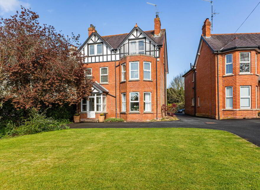 24a Clonevin Park, Lisburn, BT28 3BL