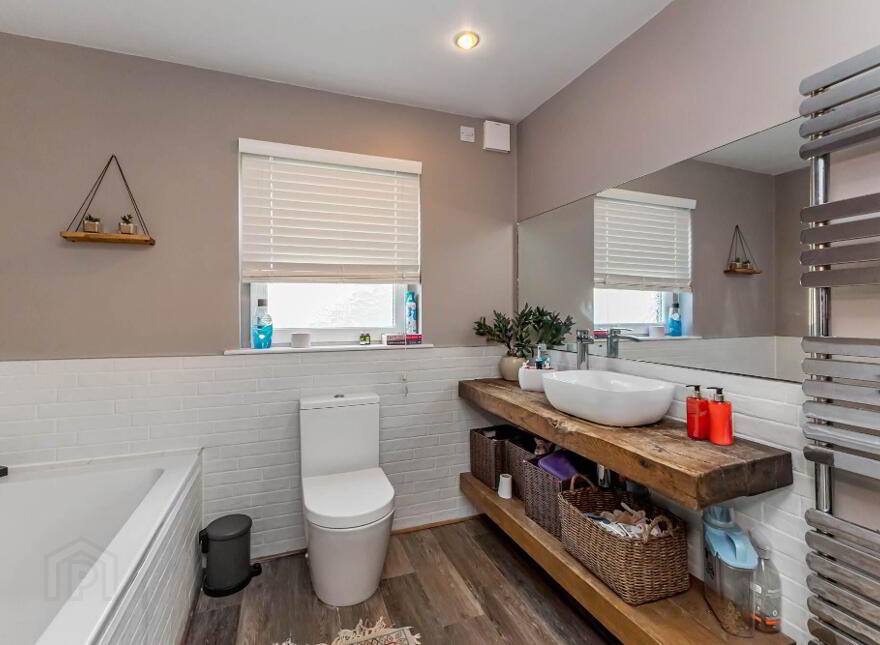 24a Clonevin Park, Lisburn, BT28 3BL