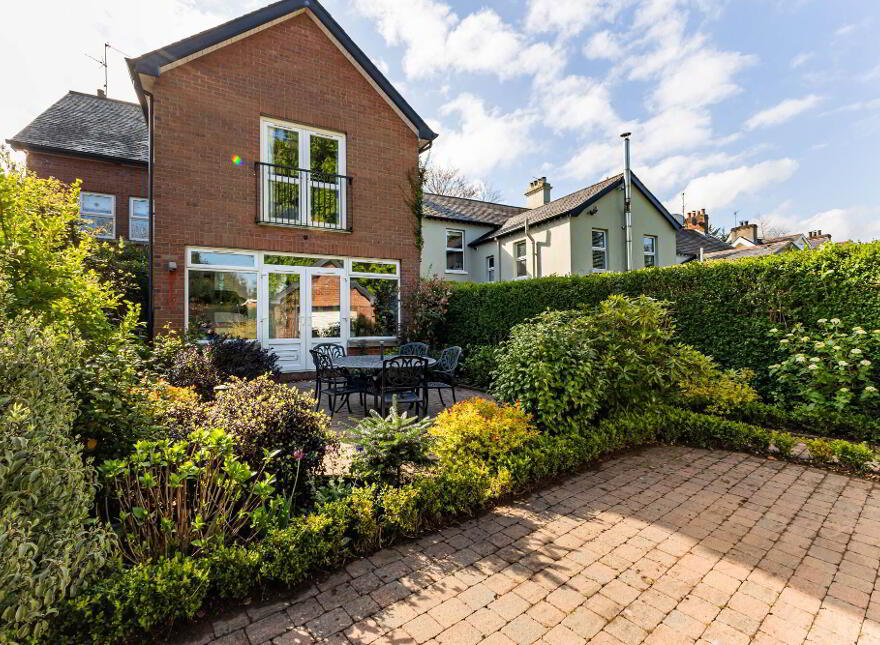 24a Clonevin Park, Lisburn, BT28 3BL