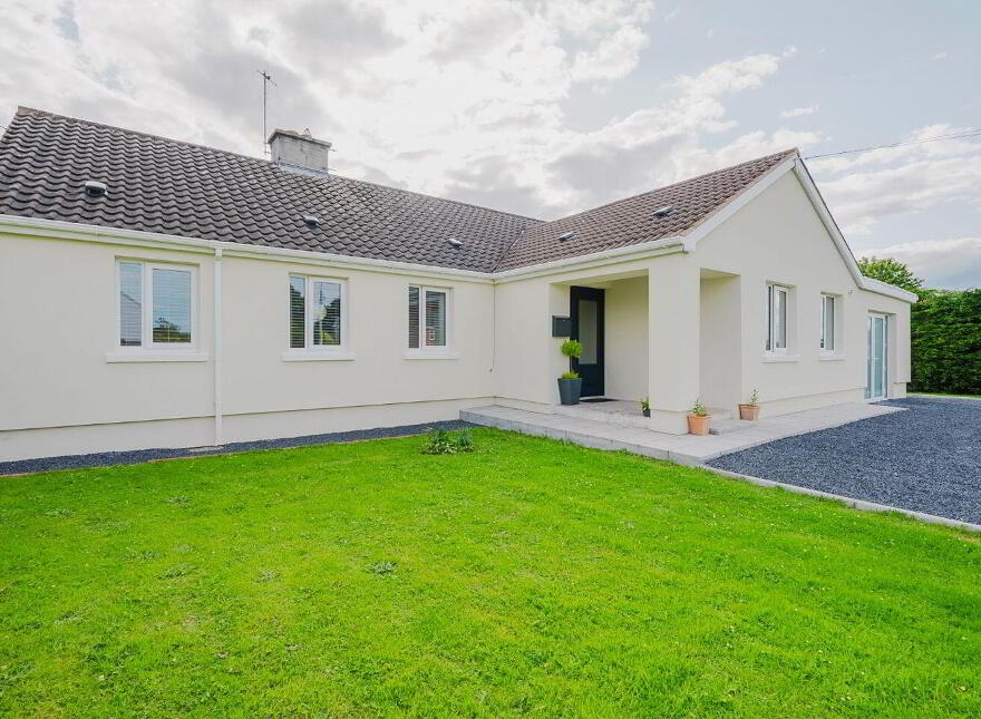 Cloud Cottage, Cudville, Nenagh, E45FN73