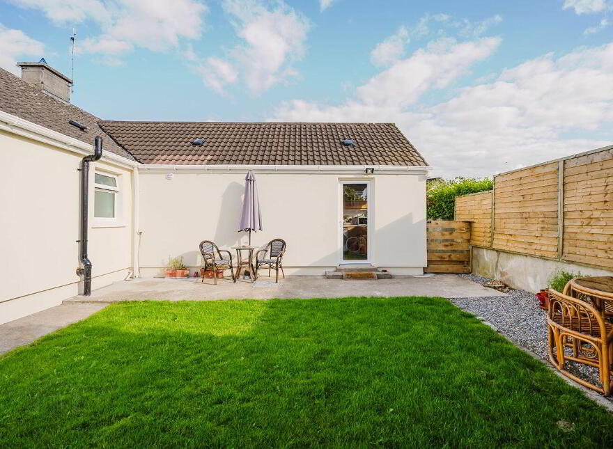 Cloud Cottage, Cudville, Nenagh, E45FN73