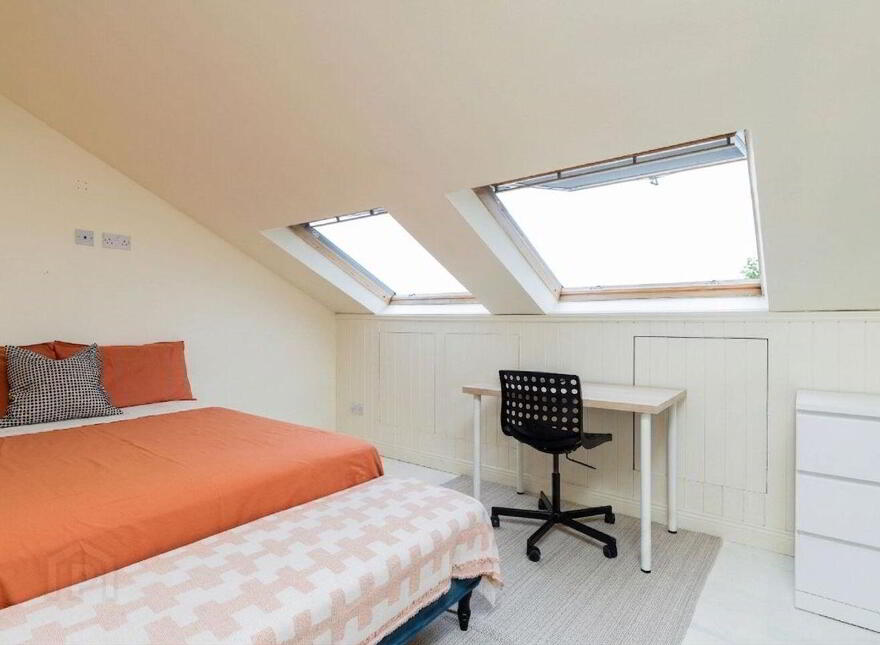 18 Orchard Close ( Plus Attic Conversion), Donabate, K36K882