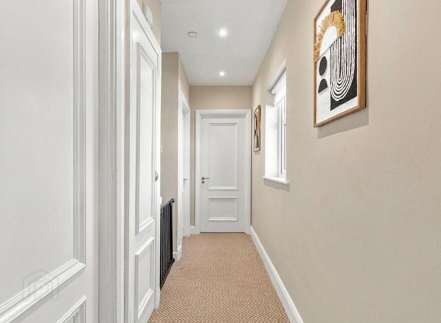 37 Standhouse Lawns, Newbridge, W12X394