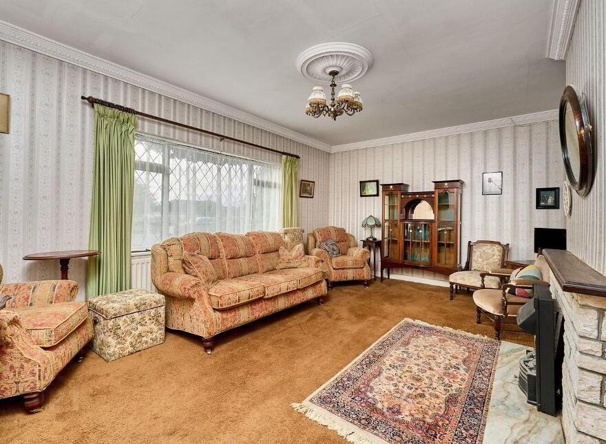 Dublin Road, Sharavogue, Edenderry, R45YR74