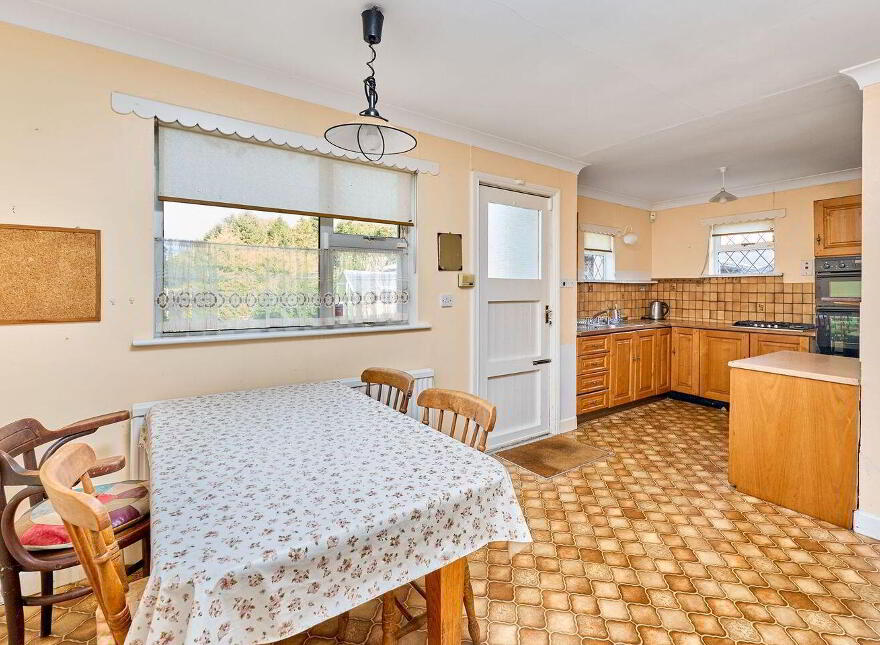 Dublin Road, Sharavogue, Edenderry, R45YR74
