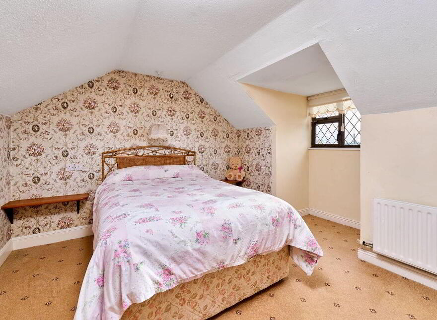 Dublin Road, Sharavogue, Edenderry, R45YR74