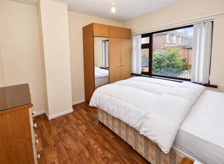 2 Mooreland Crescent, Andersonstown, Belfast, BT11 9AY