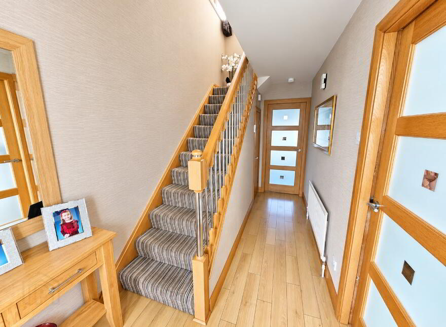 8 Hillview Avenue, Carrickfergus, BT38 8YP