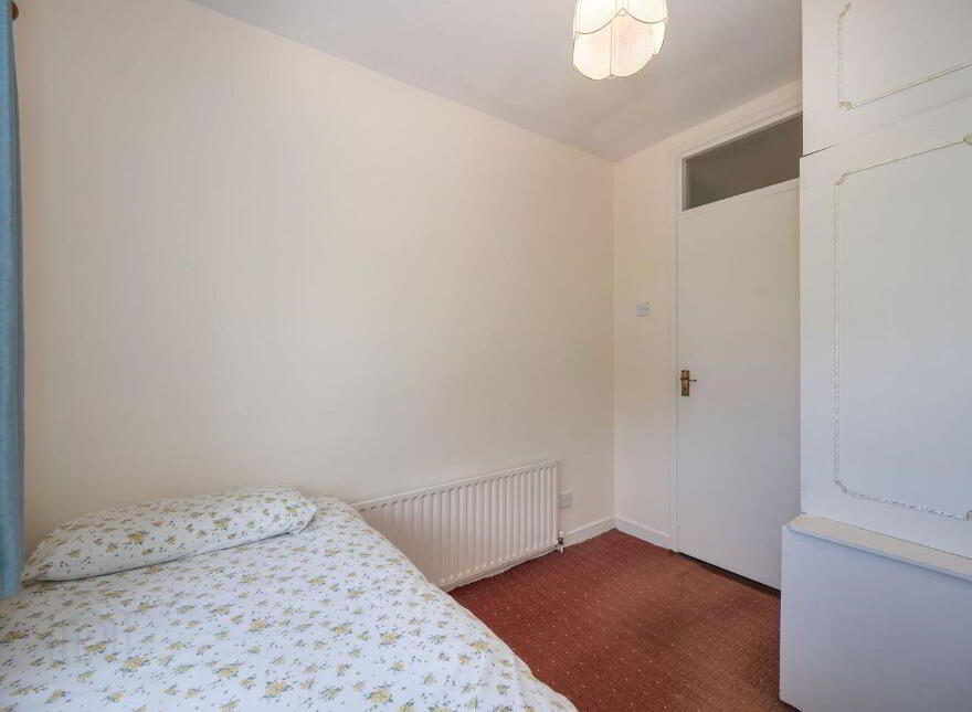 95 Leesdale, Model Farm, Model Farm Road, T12R70X