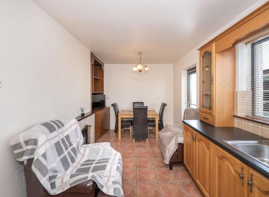 95 Leesdale, Model Farm, Model Farm Road, T12R70X