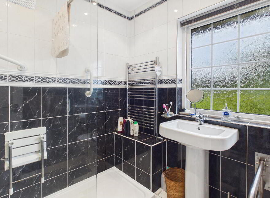 12 Cranley Hill, Bangor, BT19 7ST
