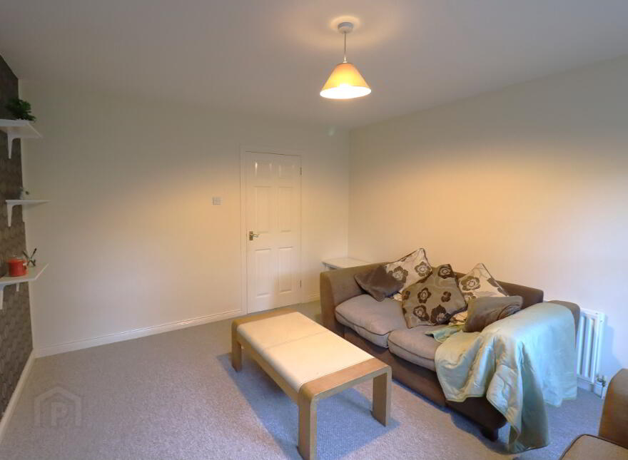 11 Royal Mews, Kilkeel, BT34 4GB