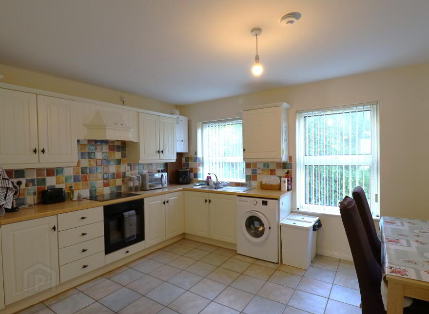 11 Royal Mews, Kilkeel, BT34 4GB
