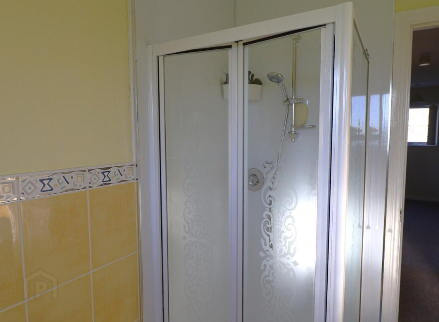 11 Royal Mews, Kilkeel, BT34 4GB