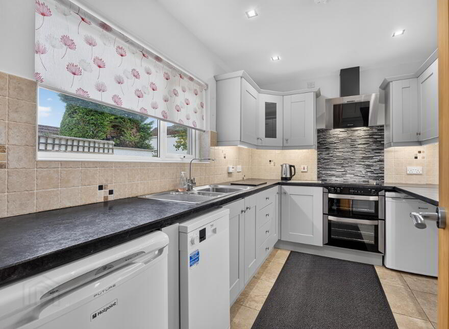 44 Camphill Park, Ballymena, BT43 6LX