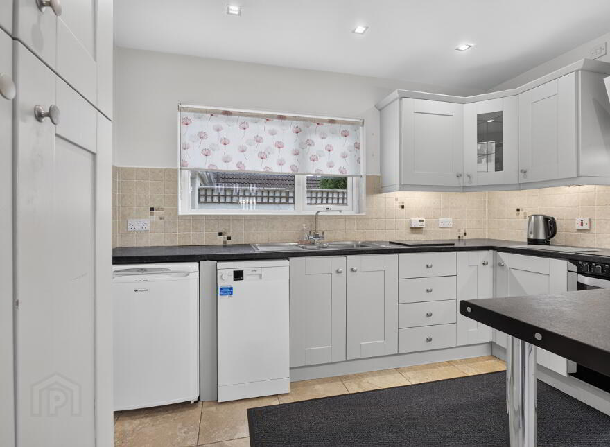 44 Camphill Park, Ballymena, BT43 6LX