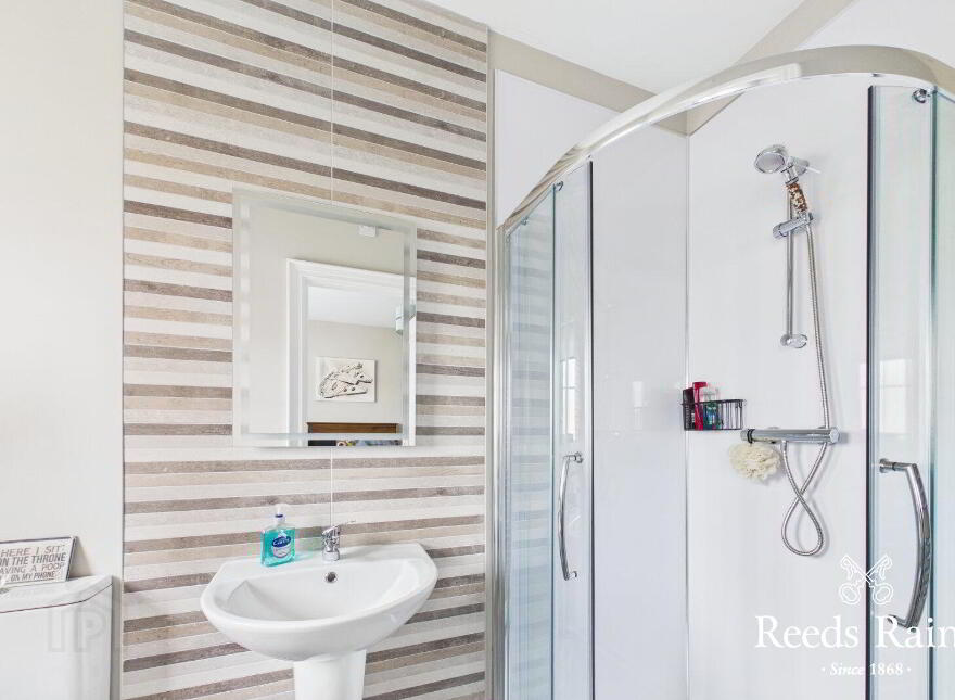 26 Rowanvale Crescent, Conlig, Newtownards, BT23 7HP