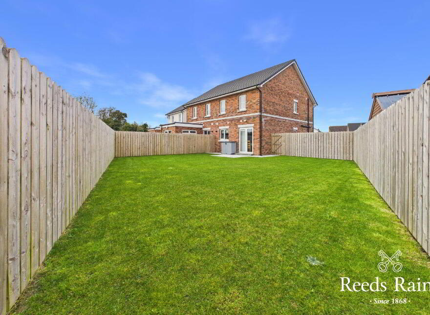 26 Rowanvale Crescent, Conlig, Newtownards, BT23 7HP