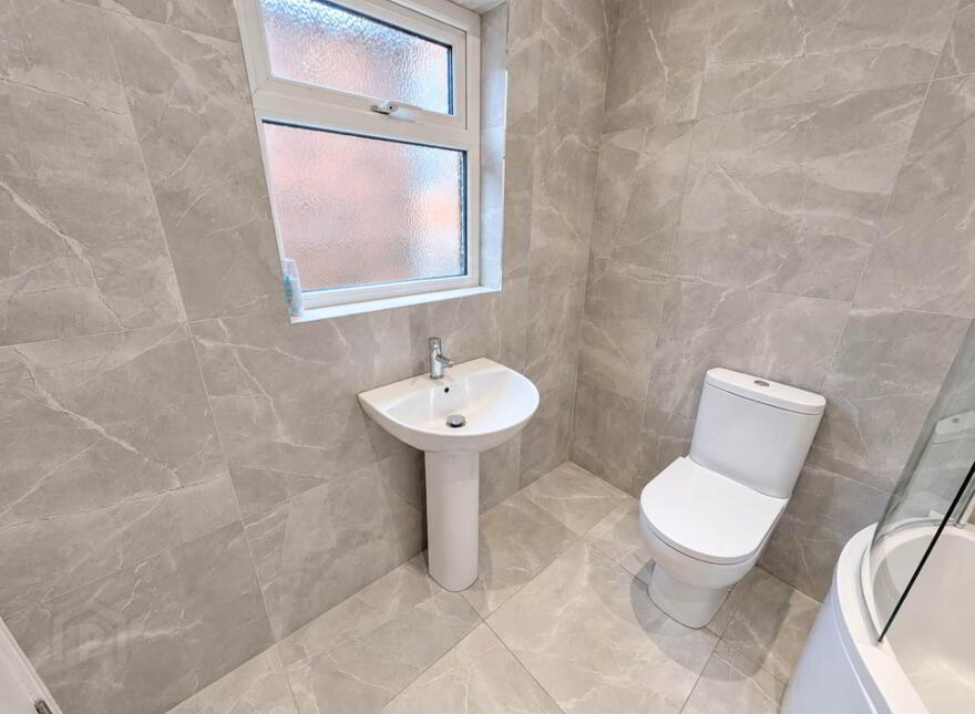 36 Cavendish Street, Falls Road, Belfast, BT12 7AU