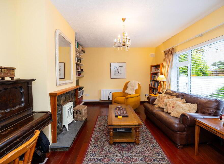 Saint Mullins Road, Tinnahinch, Graiguenamanagh, R95X5C9