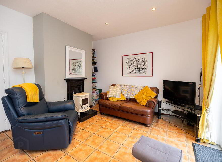 Saint Mullins Road, Tinnahinch, Graiguenamanagh, R95X5C9