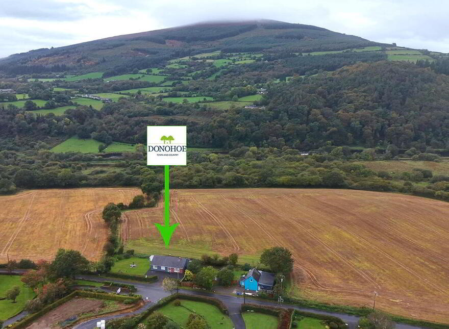 Saint Mullins Road, Tinnahinch, Graiguenamanagh, R95X5C9