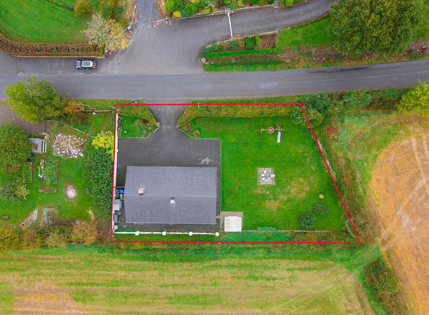 Saint Mullins Road, Tinnahinch, Graiguenamanagh, R95X5C9