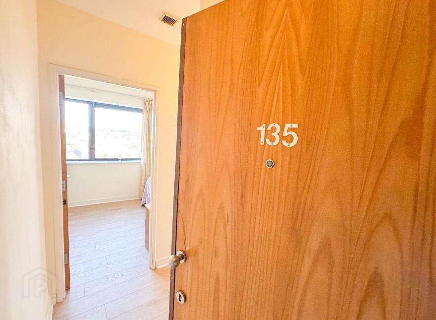 135 Scarriff House, Custom House Square, IFSC, Ifsc, D01P231