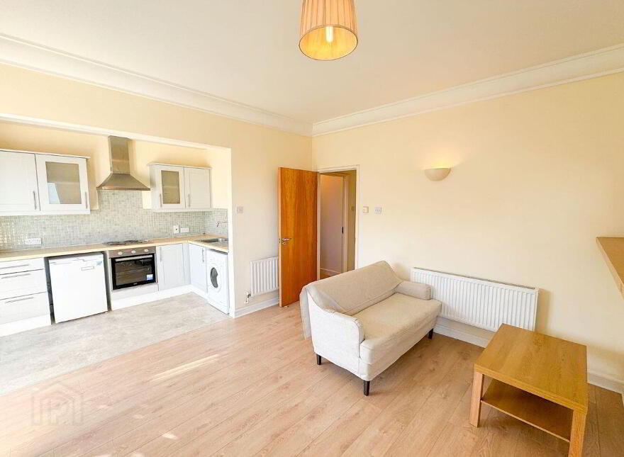 135 Scarriff House, Custom House Square, IFSC, Ifsc, D01P231