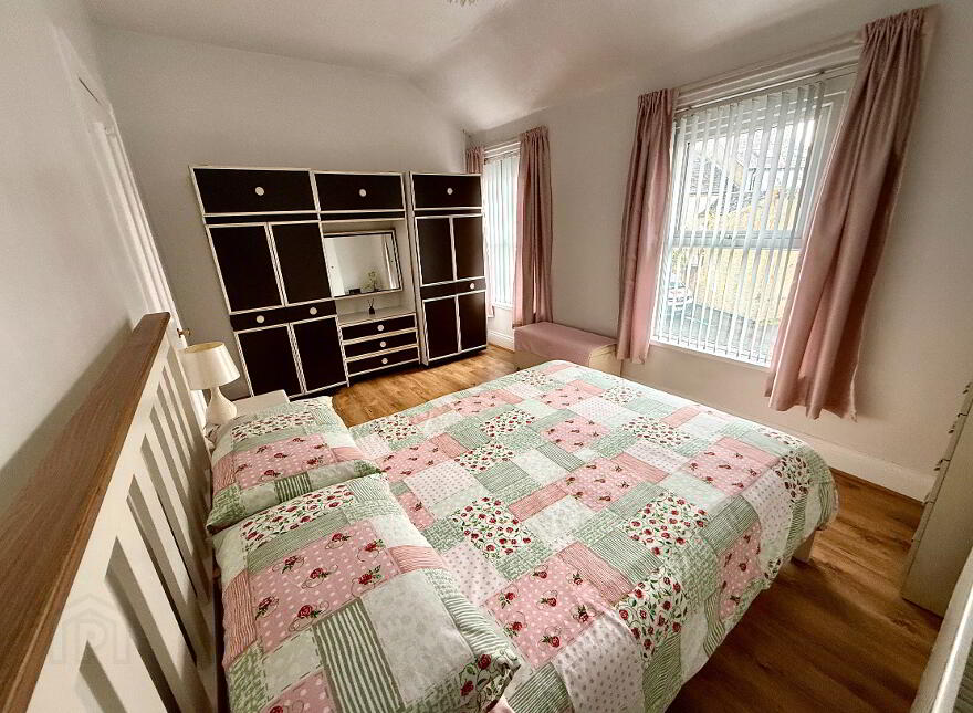 10 May Street, Waterside, L'Derry, BT47 5RS