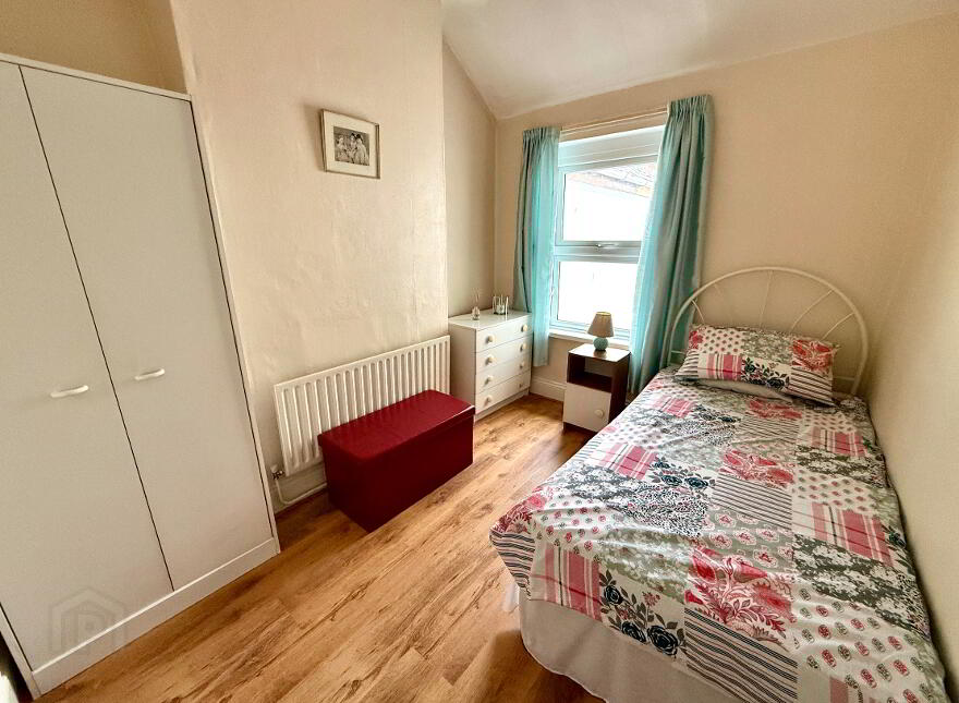 10 May Street, Waterside, L'Derry, BT47 5RS