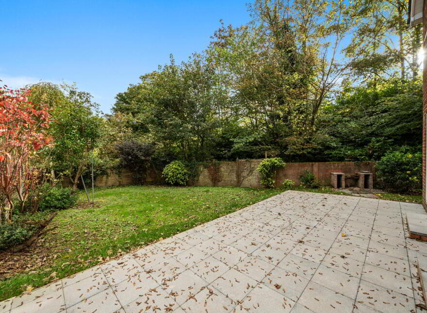 52 Glenaan Avenue, Dunmurry, Belfast, BT17 9AU