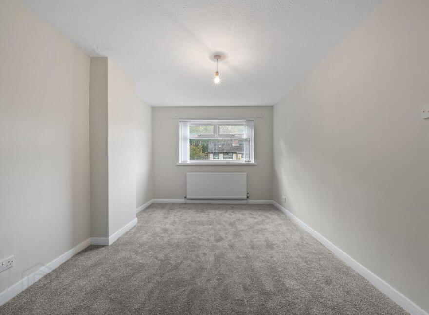 52 Glenaan Avenue, Dunmurry, Belfast, BT17 9AU
