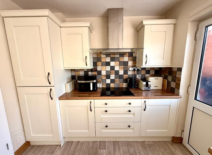 25 Sutton Gardens, Kilfennan, Derry, BT47 5HP